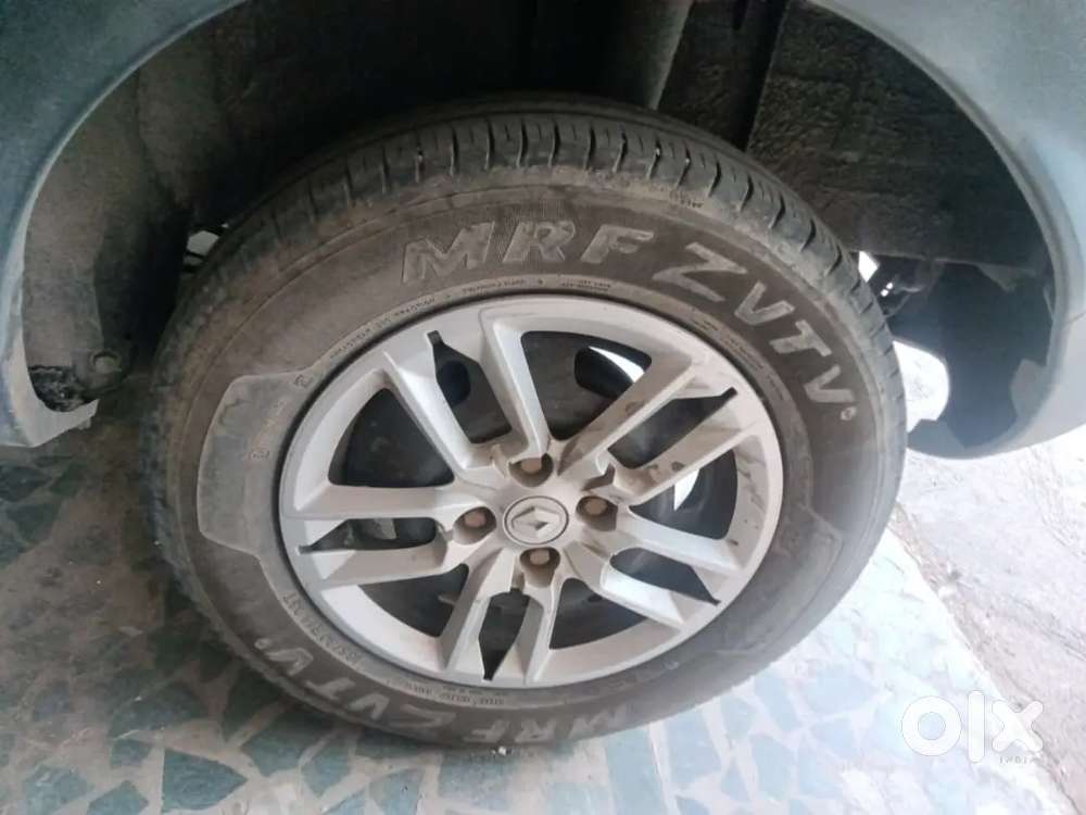Perfect Condition Renault Triber Petrol Manual