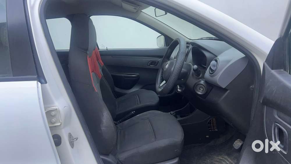 Renault Kwid 2019-ongoing 1.0 Rxt Amt (o), 2017, Petrol