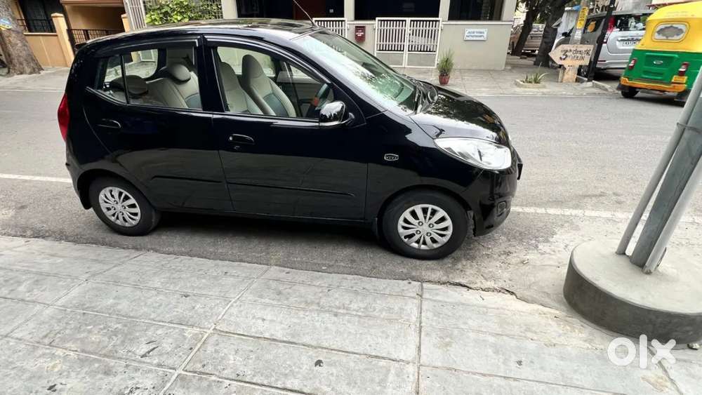 Hyundai i10 Sportz Option, 2013, Petrol