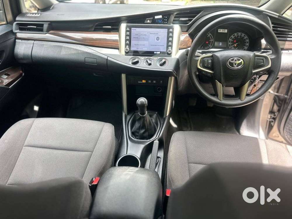 Toyota Innova Crysta 2.4 G Plus Mt 7 Str, 2024, Diesel