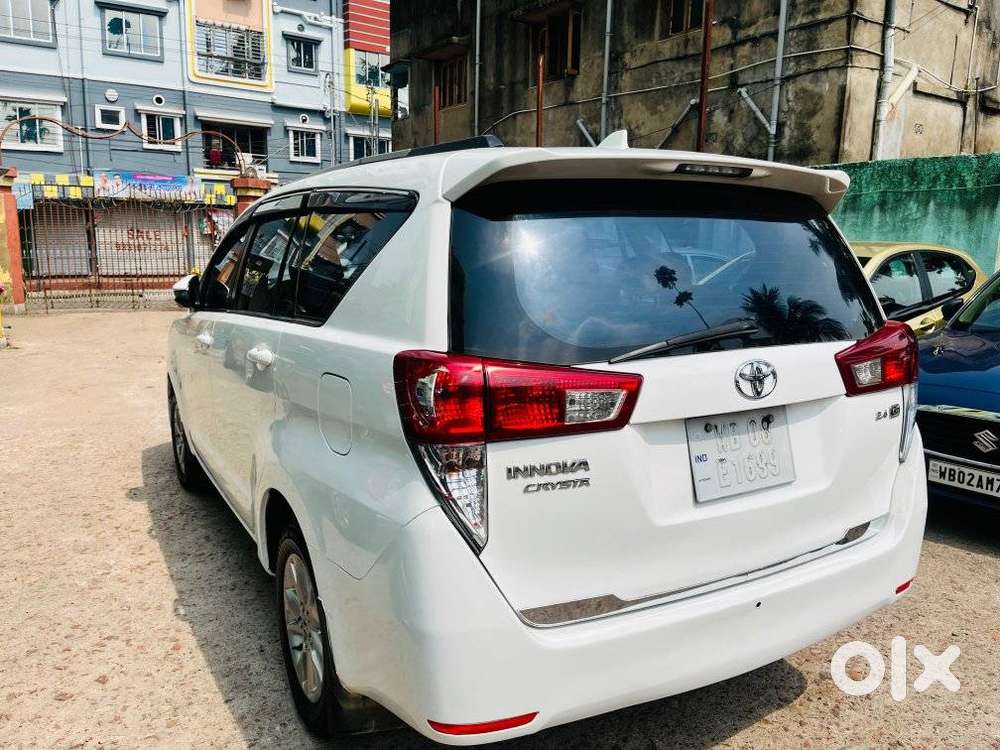 Toyota Innova Crysta 2.8 Gx At 8s, 2018, Diesel