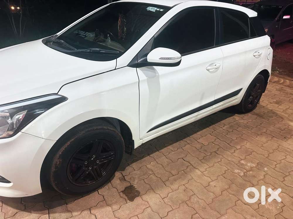 Hyundai I20 2015 Petrol Well Maintained