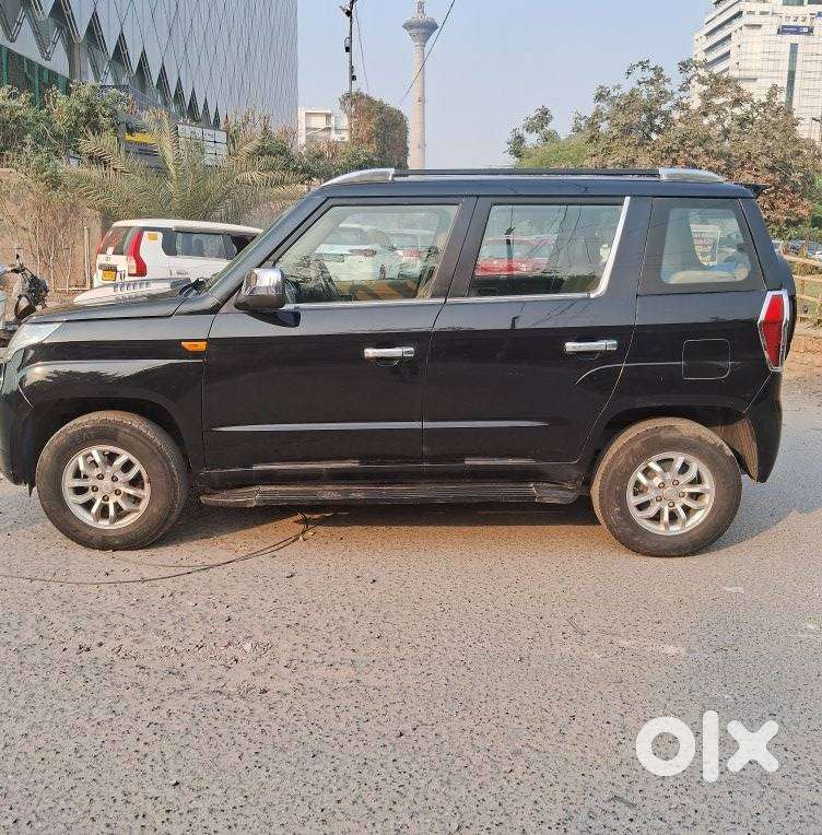 Mahindra Tuv 300 Mhawk100 T8 Amt, 2017, Diesel