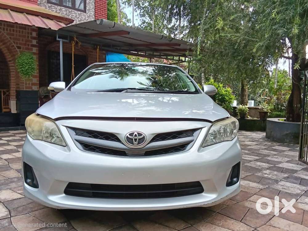 Toyota Corolla Altis 2013