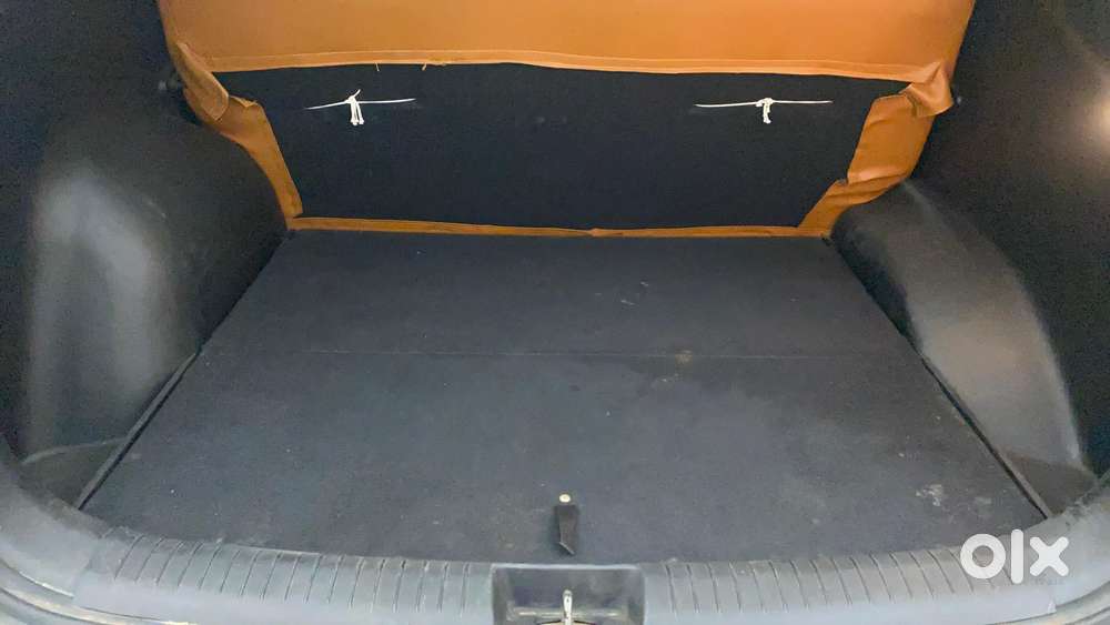 Hyundai Creta 1.6 E, 2019, Petrol