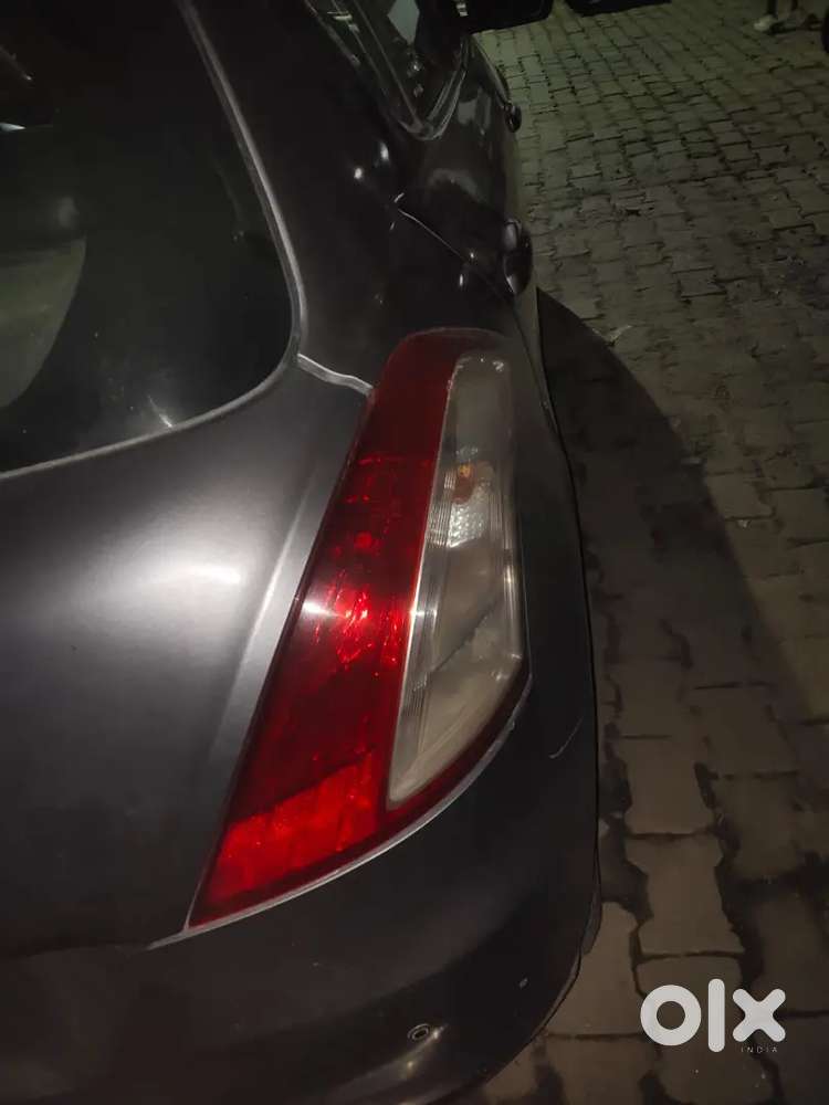 Maruti Suzuki Swift 2012 A Bit Negotiable