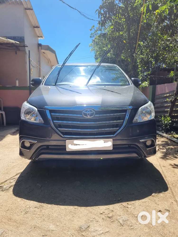 Toyota Innova Diesel 2016 V  Manual 270k Km