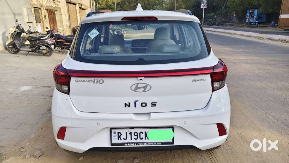 Hyundai Grand I10 Nios Sportz 1.2 Kappa Cng, 2024, Cng & Hybrids