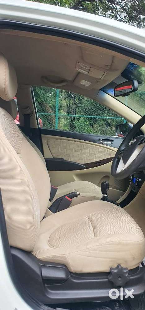 Hyundai Verna Fluidic 1.6 Vtvt Sx, 2013, Petrol