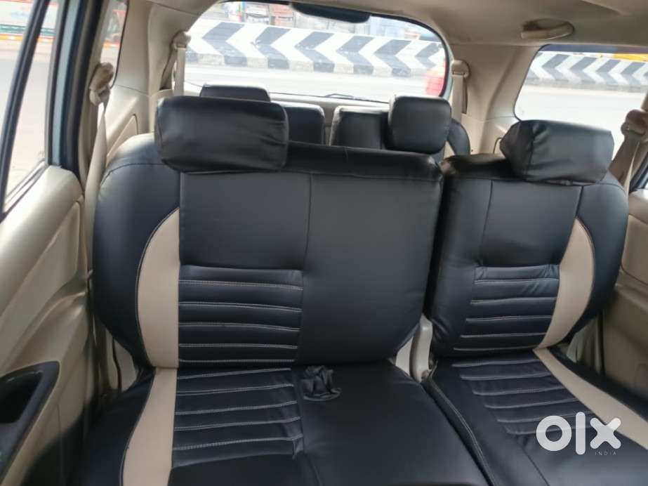 Toyota Innova 2.5 G (diesel) 7 Seater Bs Iv, 2011, Diesel