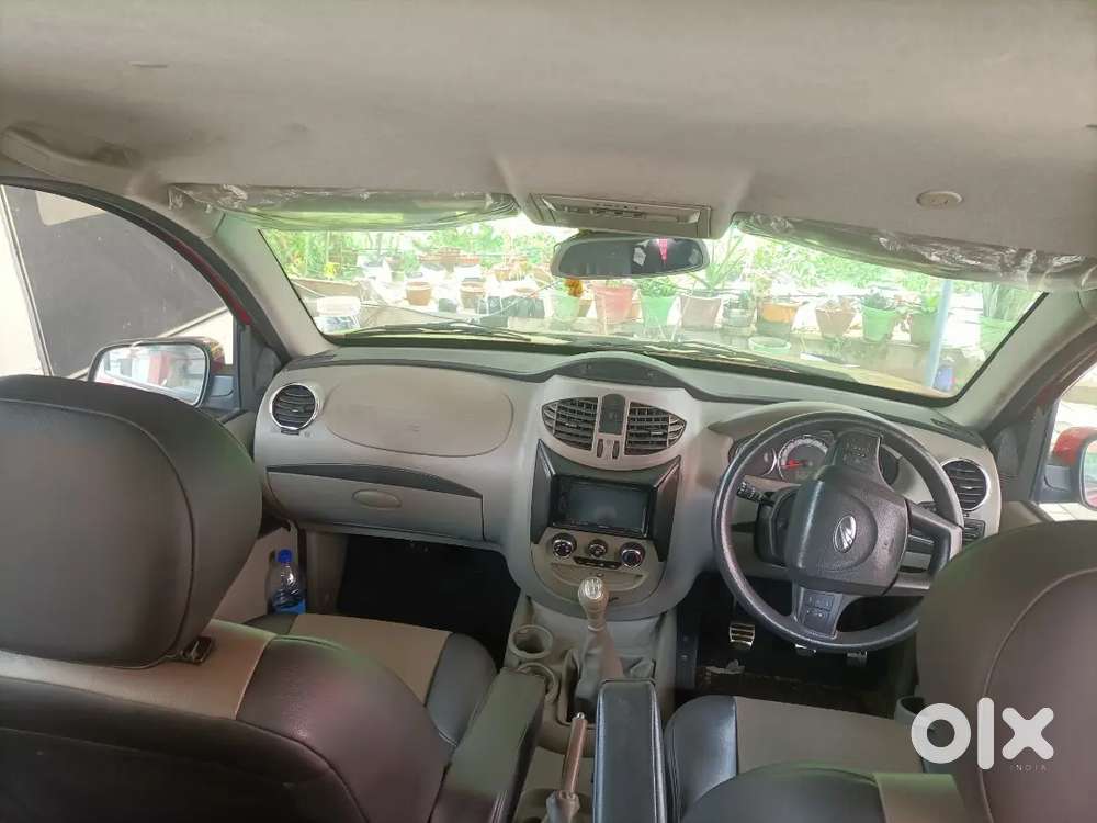 Mahindra Nuvosport 2016 Diesel 61995 Km Driven