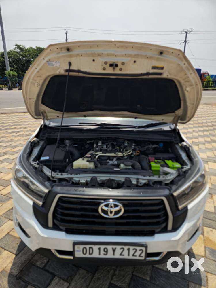 Toyota Innova Crysta 2.8 Gx At 8s, 2024, Diesel