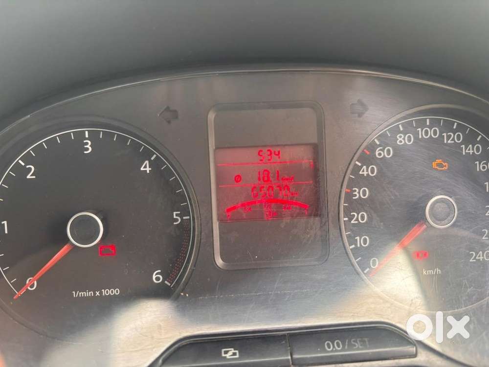 Volkswagen Polo 2014 Diesel 65000 Km Driven