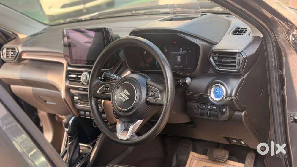 Maruti Suzuki Grand Vitara, 2023, Petrol