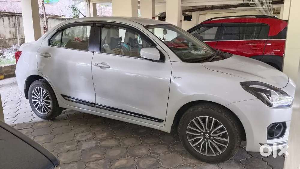 Maruti Suzuki Dzire 2017 Petrol 35000 Km Driven