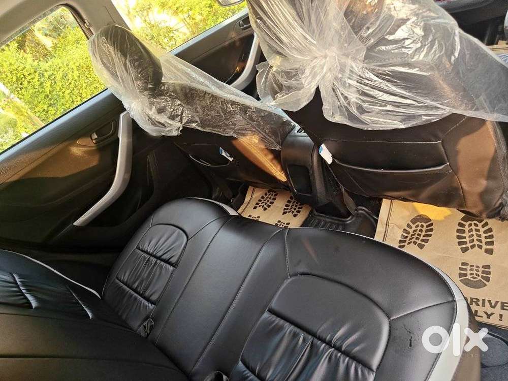 Tata Nexon 1.2 Revotron Xma Amt (s), 2022, Petrol