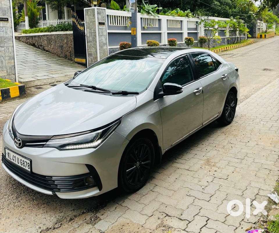 Toyota Corolla Altis Diesel 2015
