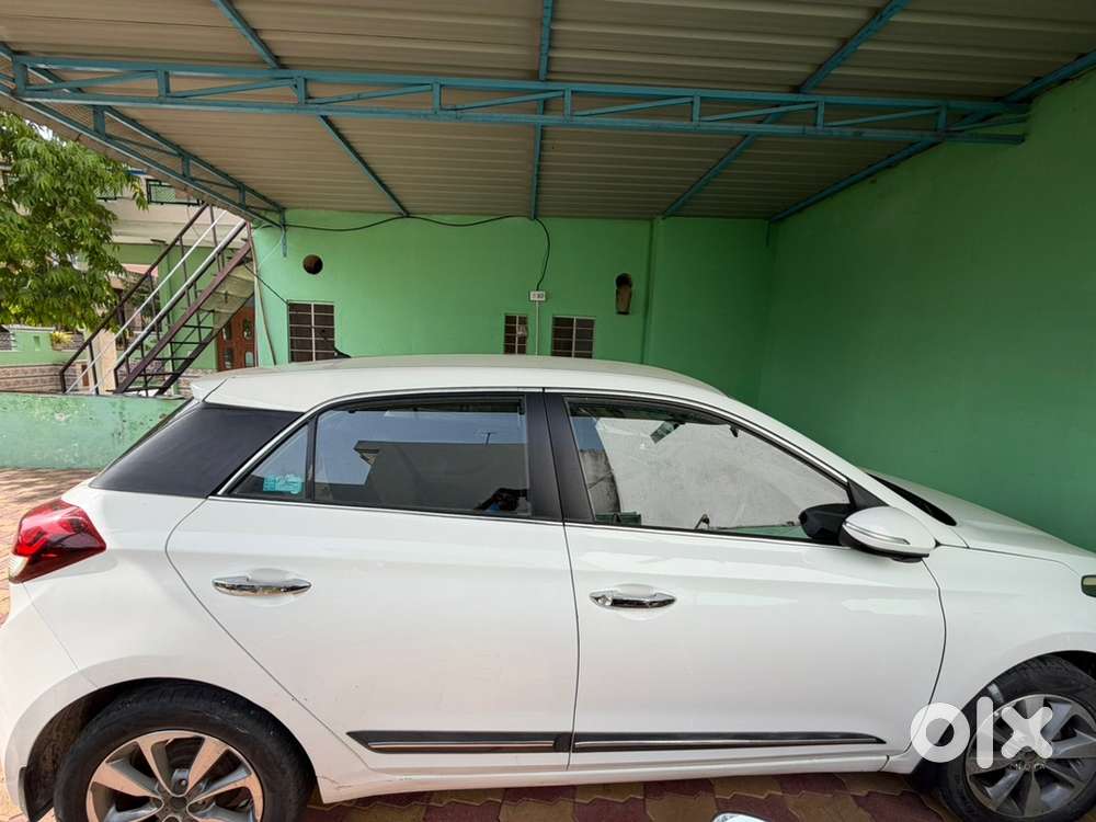 Hyundai I20 Petrol Manual 2015