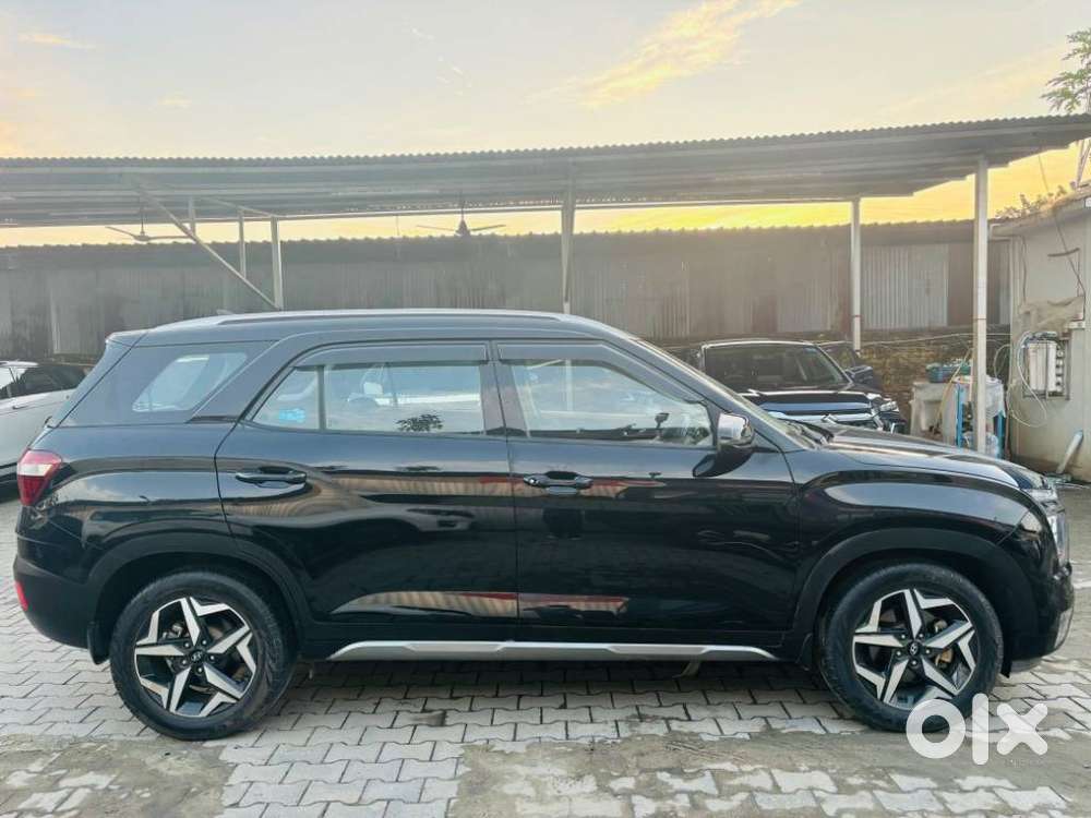 Hyundai Alcazar Prestige 7-seater, 2022, Petrol