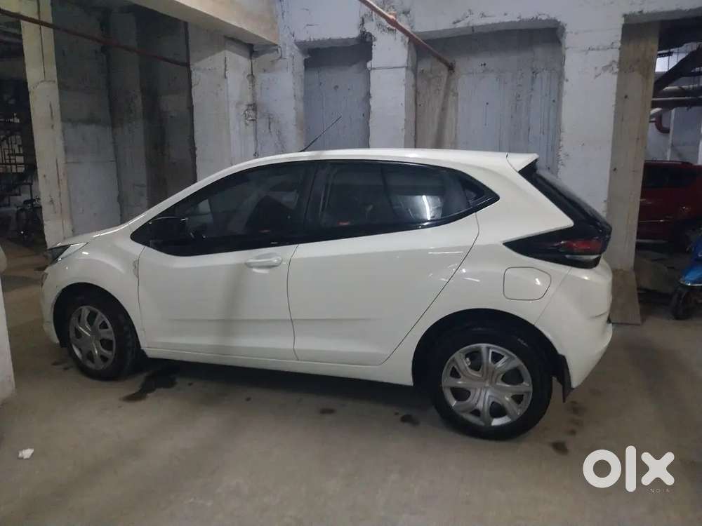 Tata Altroz 2020 Urgent Sale (negotiable Price)