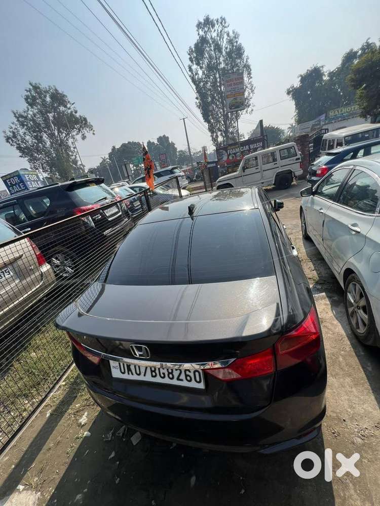 Honda City 2014 Diesel With Sunroof And Push Start