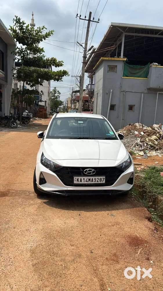 Hyundai New I20 2023 Petrol Well Maintained