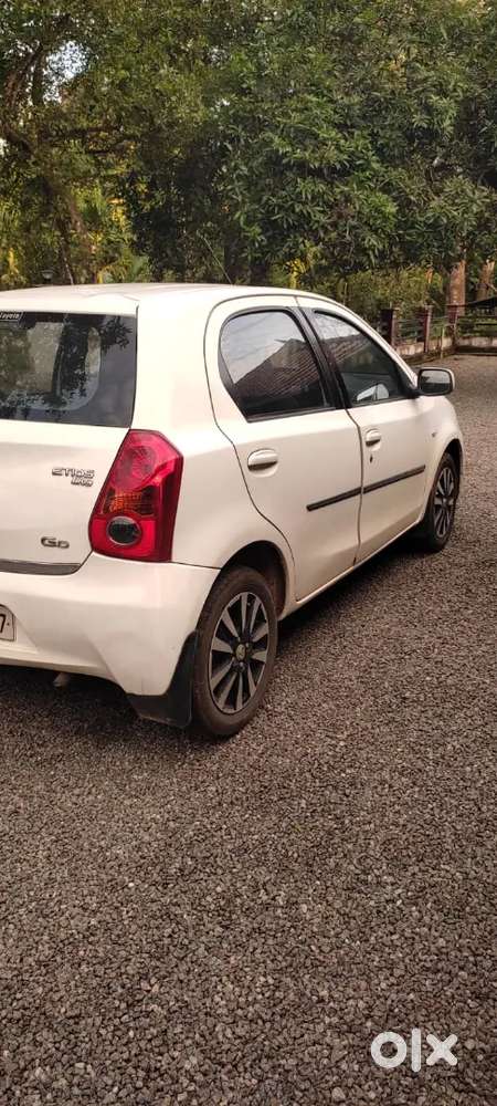 Toyota Etios Liva 2012 Variant