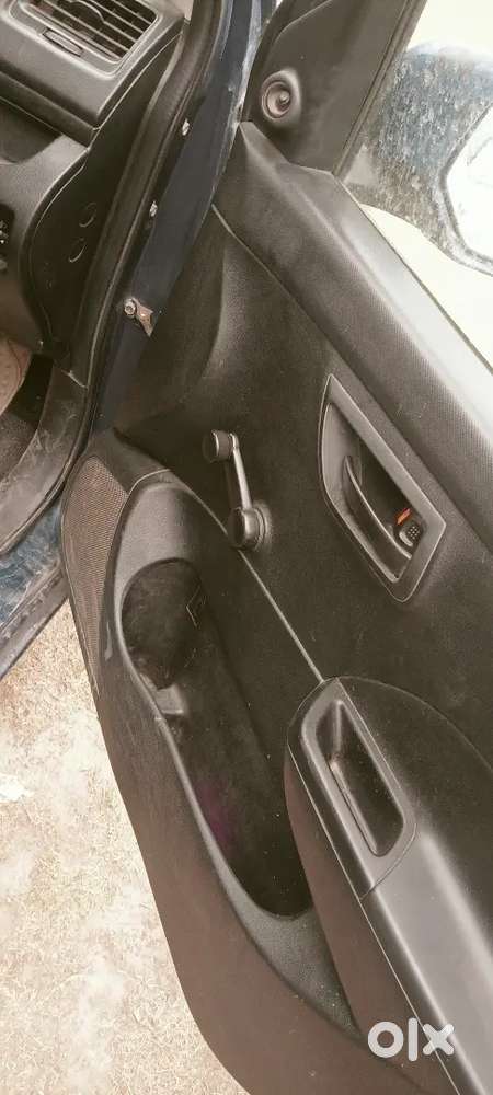 Cng On Paper Good Condition Se Later Per Mil Jayegi