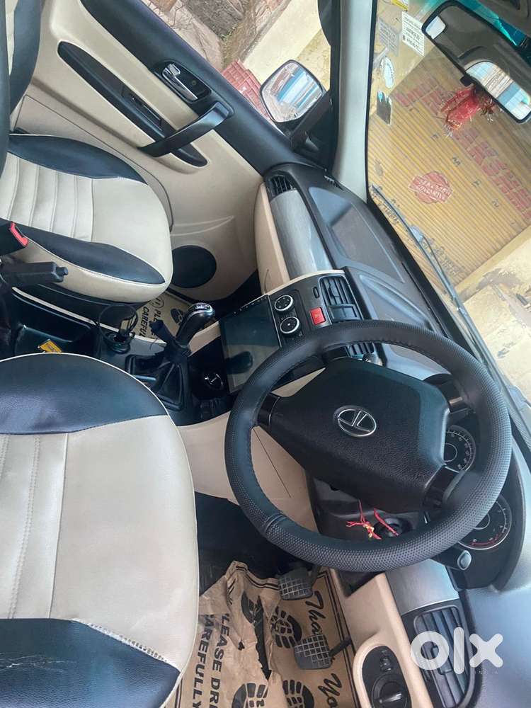 2015 Tata Safari Storme, Androide Bass Tube All Tyres New Back Camera