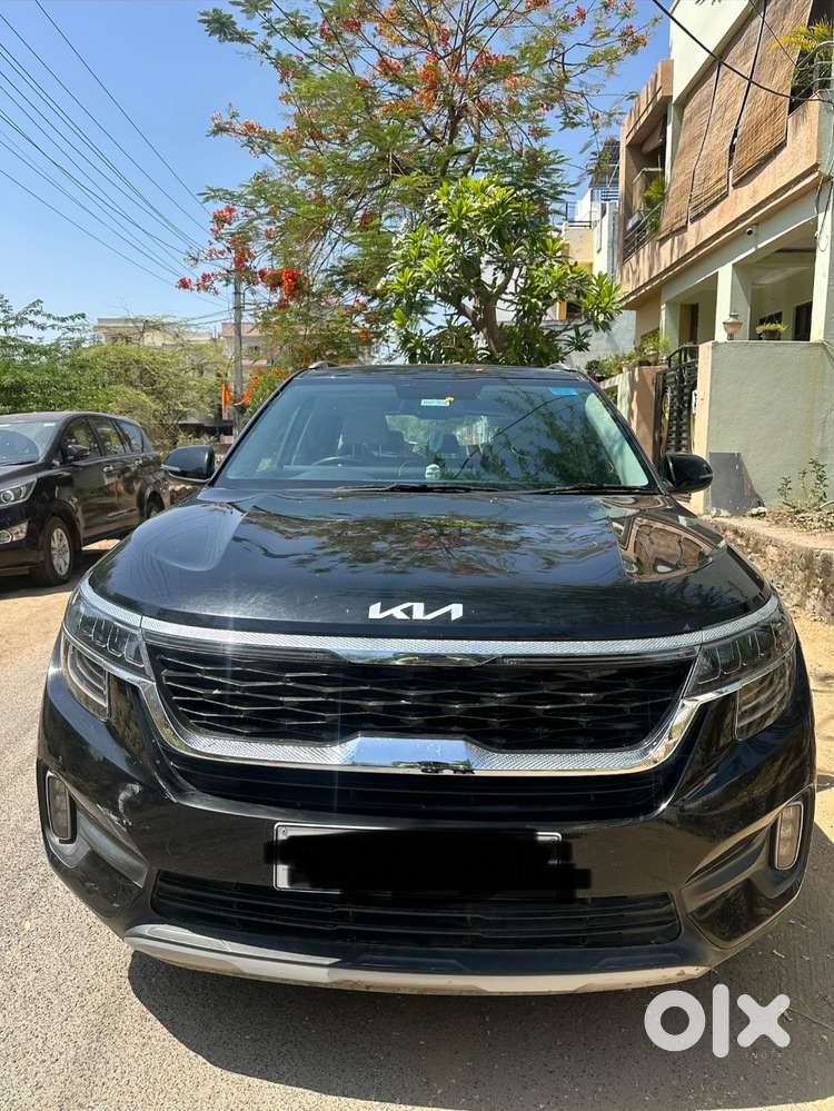 Excellent Condition Less Driven Kia Seltos Ivt