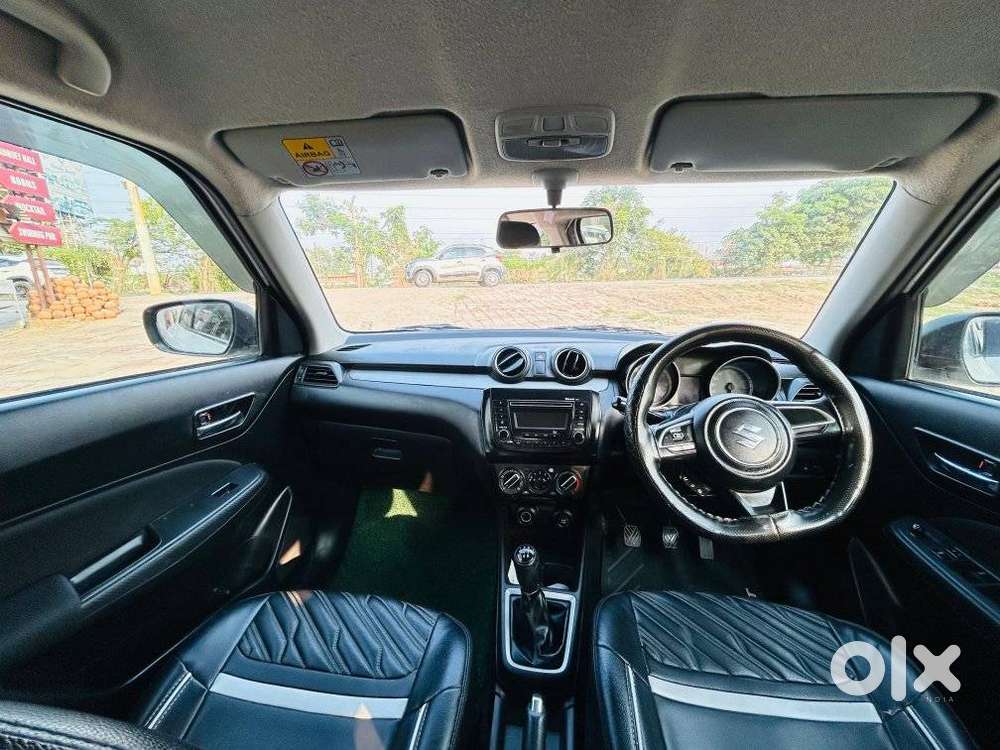 Maruti Suzuki Swift Vxi + Manual, 2020, Petrol