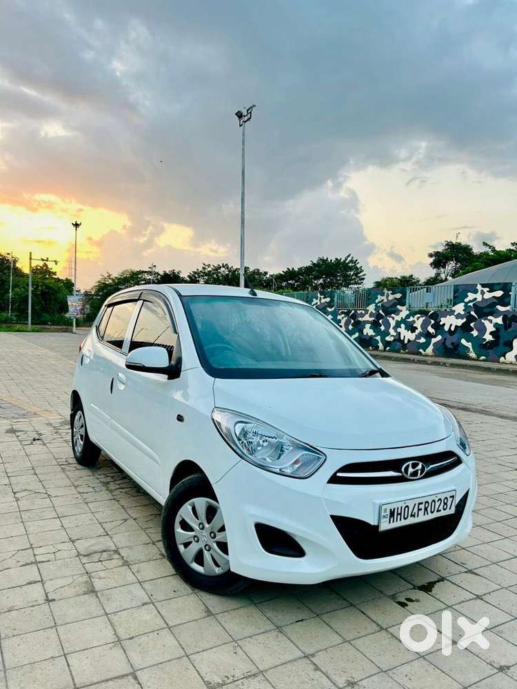 Hyundai I10 Sportz At, 2012, Petrol