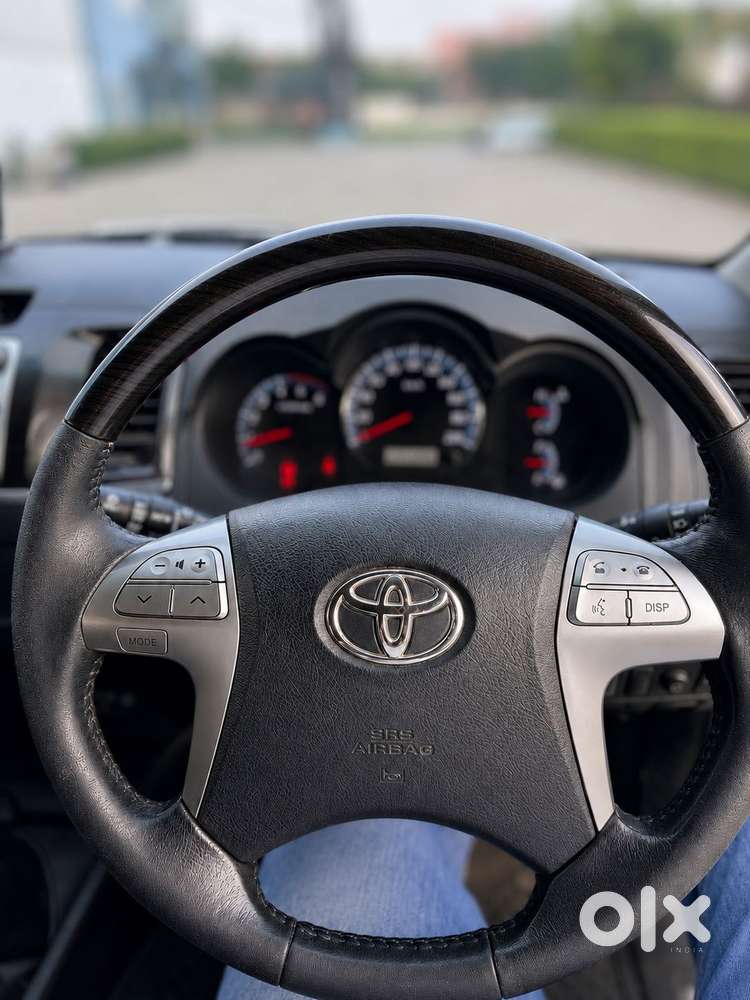 Toyota Fortuner 3.0 4x4 Manual, 2015, Diesel