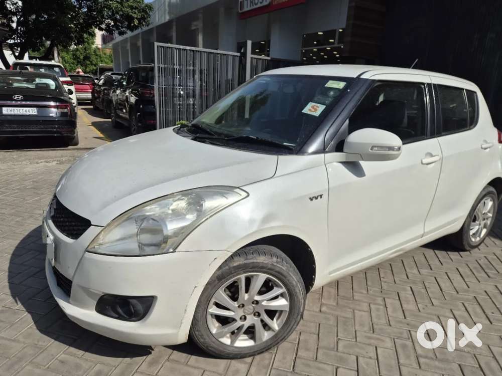 Maruti Suzuki Swift 1.3 Zxi, 2013, Petrol