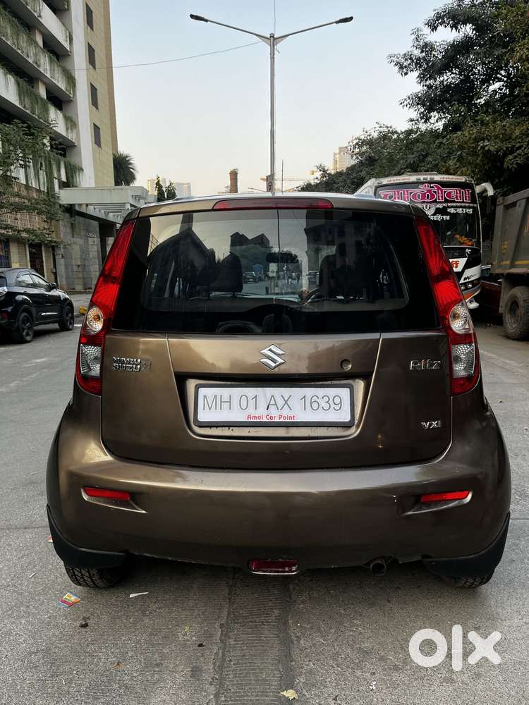 Maruti Suzuki Ritz Vxi, 2011, Petrol