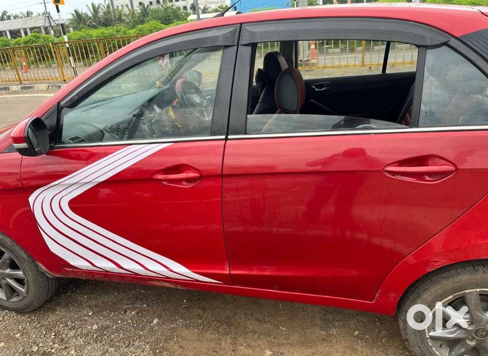 Tata Bolt Petrol 2017