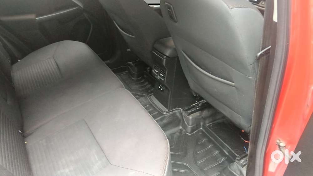 Maruti Suzuki Vitara Brezza 1.5 Zxi, 2022, Petrol