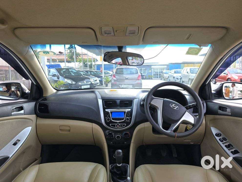 Hyundai Verna, 2011, Petrol