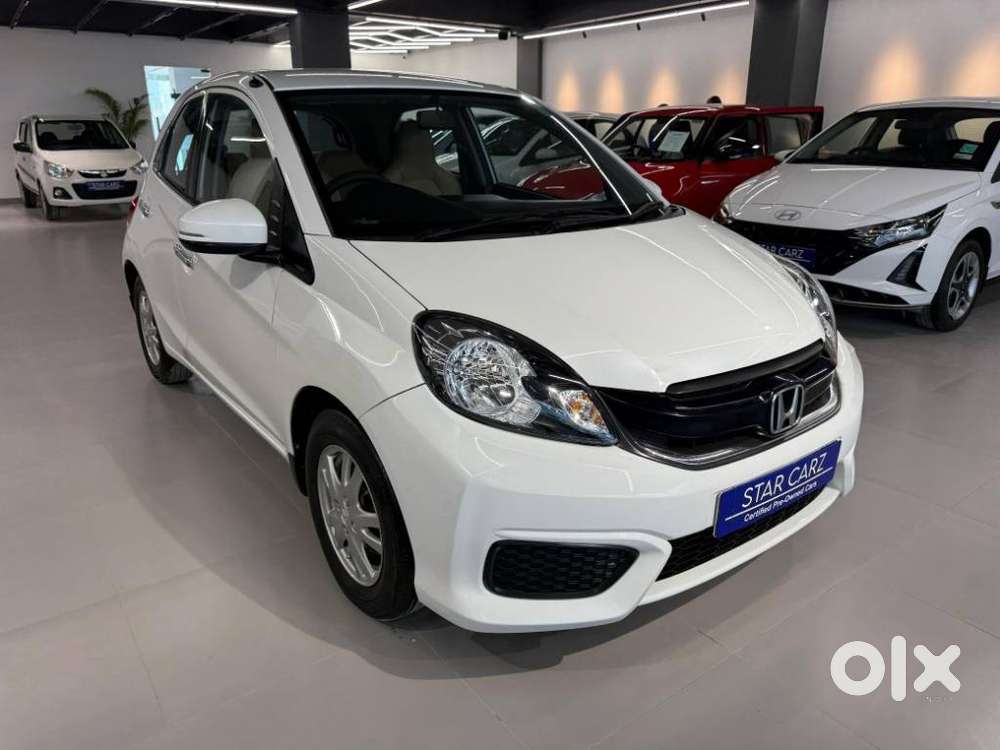 Honda Brio V Automatic, 2016, Petrol