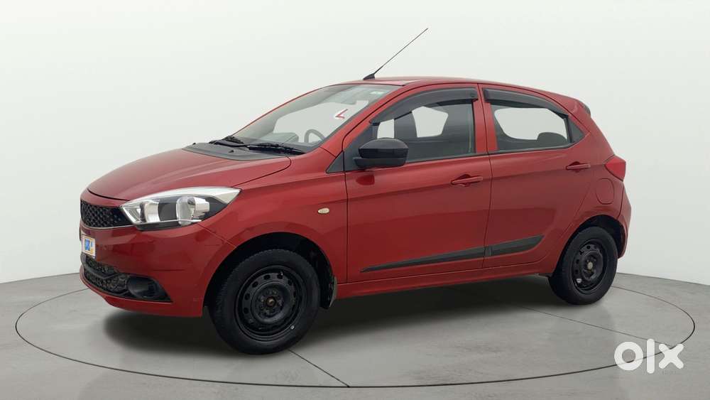 Tata Tiago 1.2 Revotron Xta, 2017, Petrol