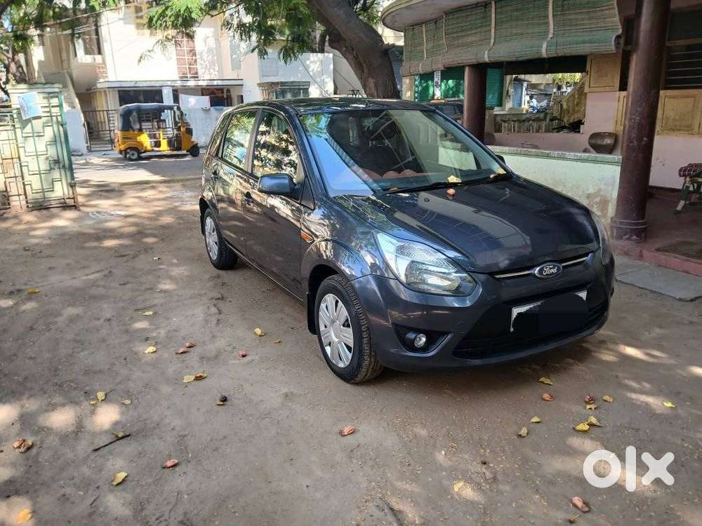 Ford Figo 1.2p Titanium Mt, 2011, Petrol