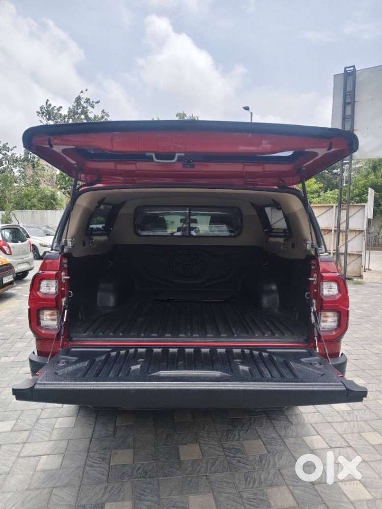 Toyota Hilux High Diesel Turbo Automatic, 2024, Diesel