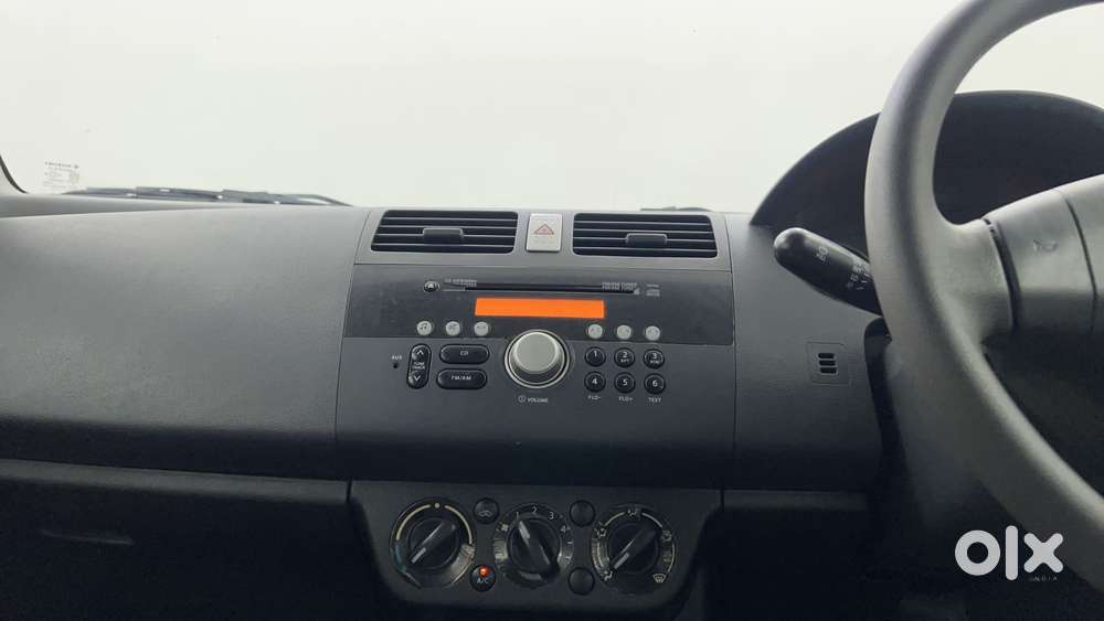 Maruti Suzuki Swift Dzire 1.2 Vxi Bsiv, 2011, Petrol