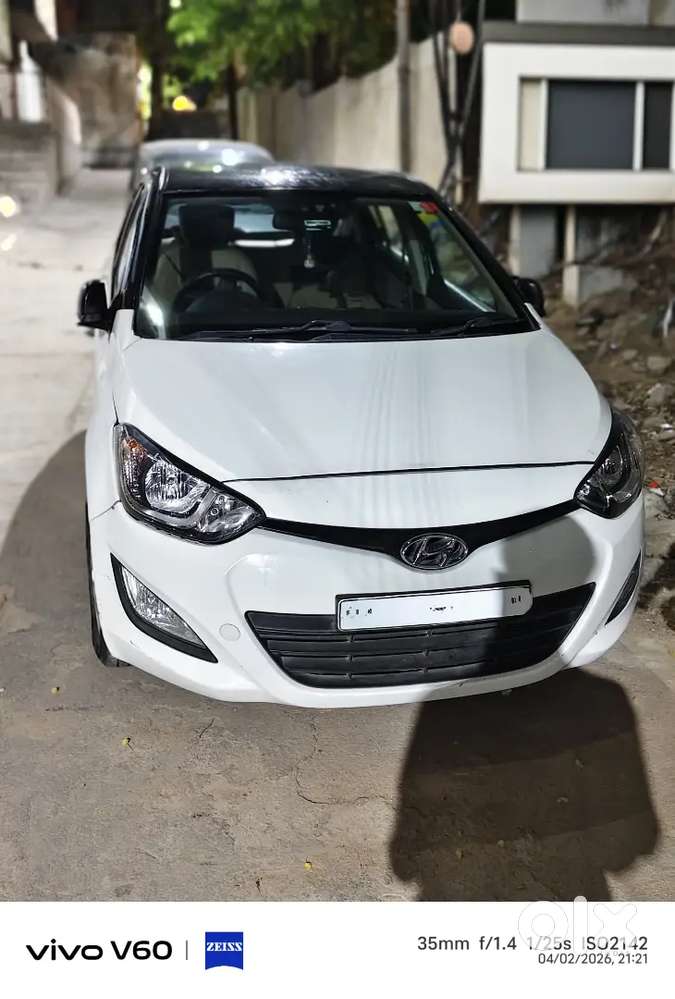Hyundai I20 2012 Petrol 50000 Km Driven