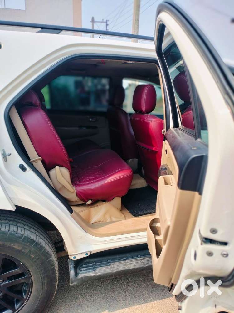 Toyota Fortuner 2011-2016 4x2 Manual, 2014, Diesel