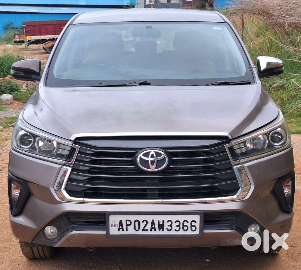 Toyota Innova Crysta 2.8z Automatic, 2018, Diesel