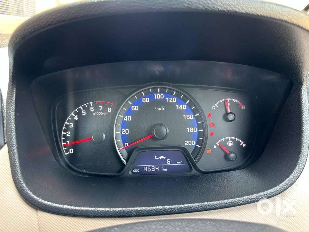 Hyundai Xcent, 2018, Petrol