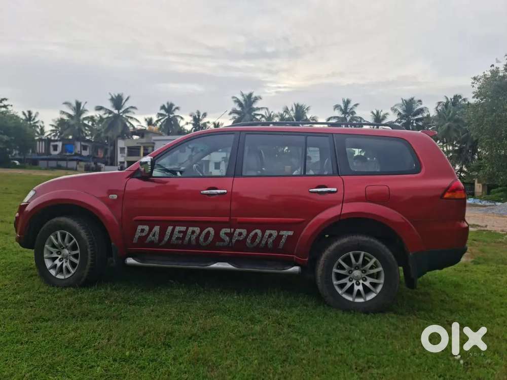 Mitsubishi Pajero Sport 2015 Diesel Well Maintained