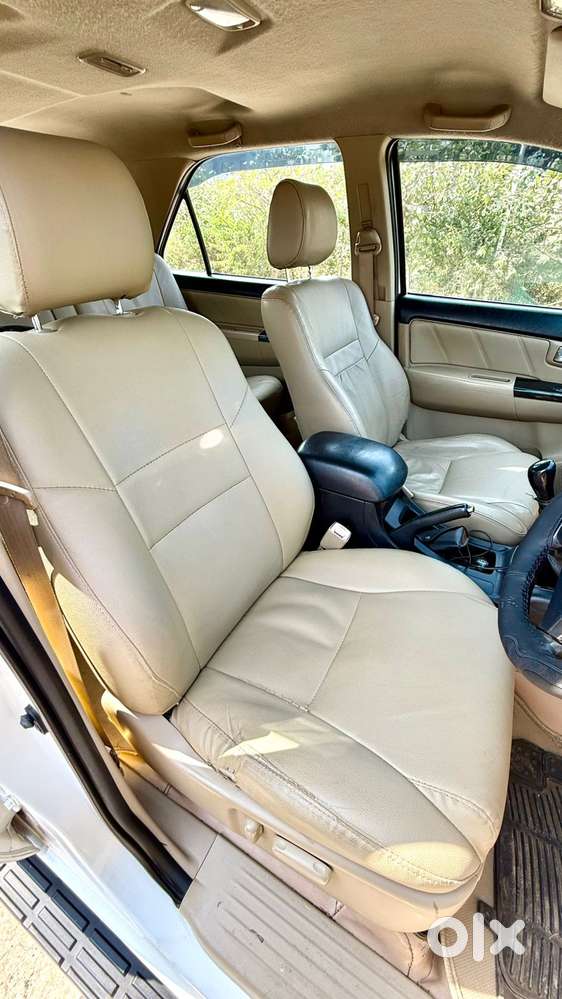 Toyota Fortuner 2011-2016 4x2 Manual, 2014, Diesel