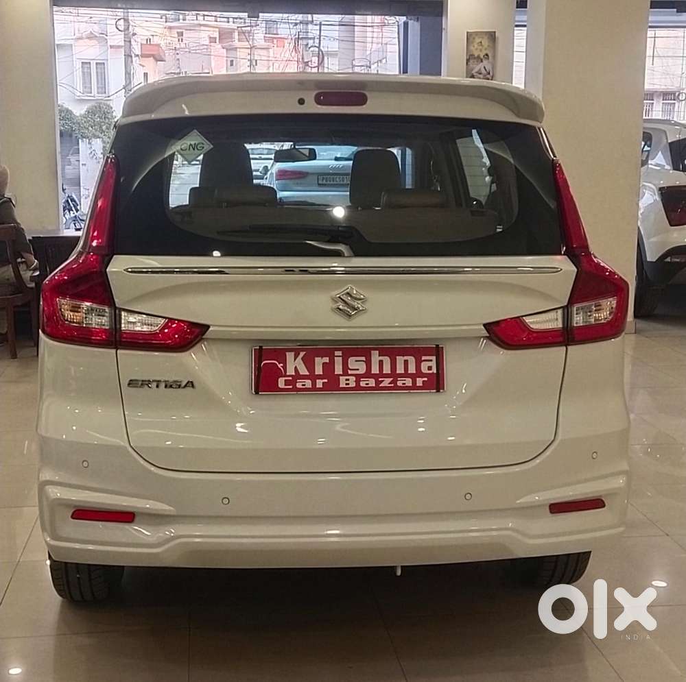 Maruti Suzuki Ertiga Zxi (o) Cng [2022-2023], 2024, Petrol